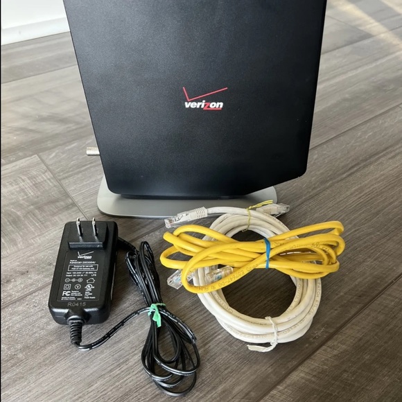 Verizon Fios Quantum Gateway 4-Port Wi-Fi Router - Black (FIOS-G1100) - Picture 6 of 6